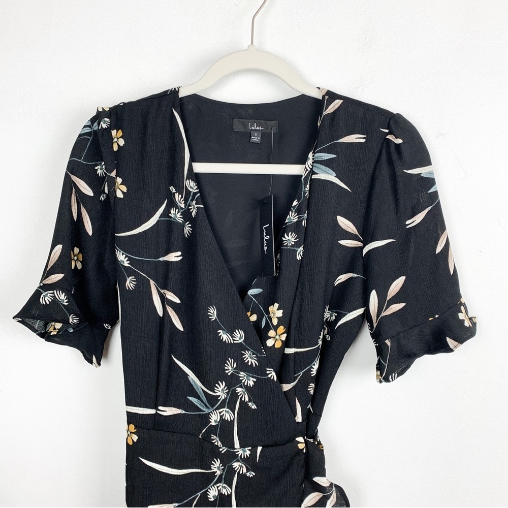 NWT Lulu’s Wild Winds Black Floral Print High Low Midi Wrap Dress Sz S - Picture 6 of 15